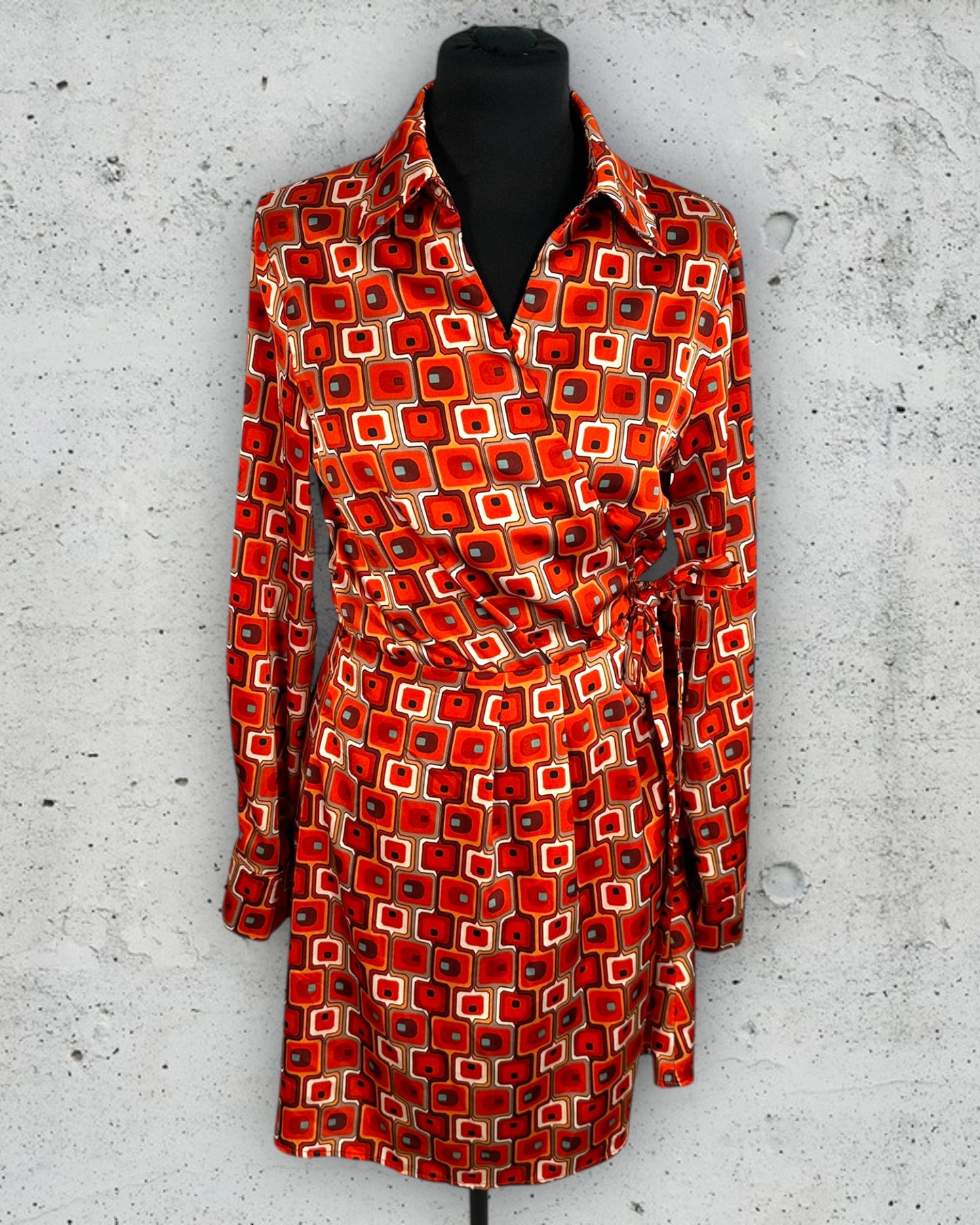 Robe Daphnea ( M / 38 / 10 )