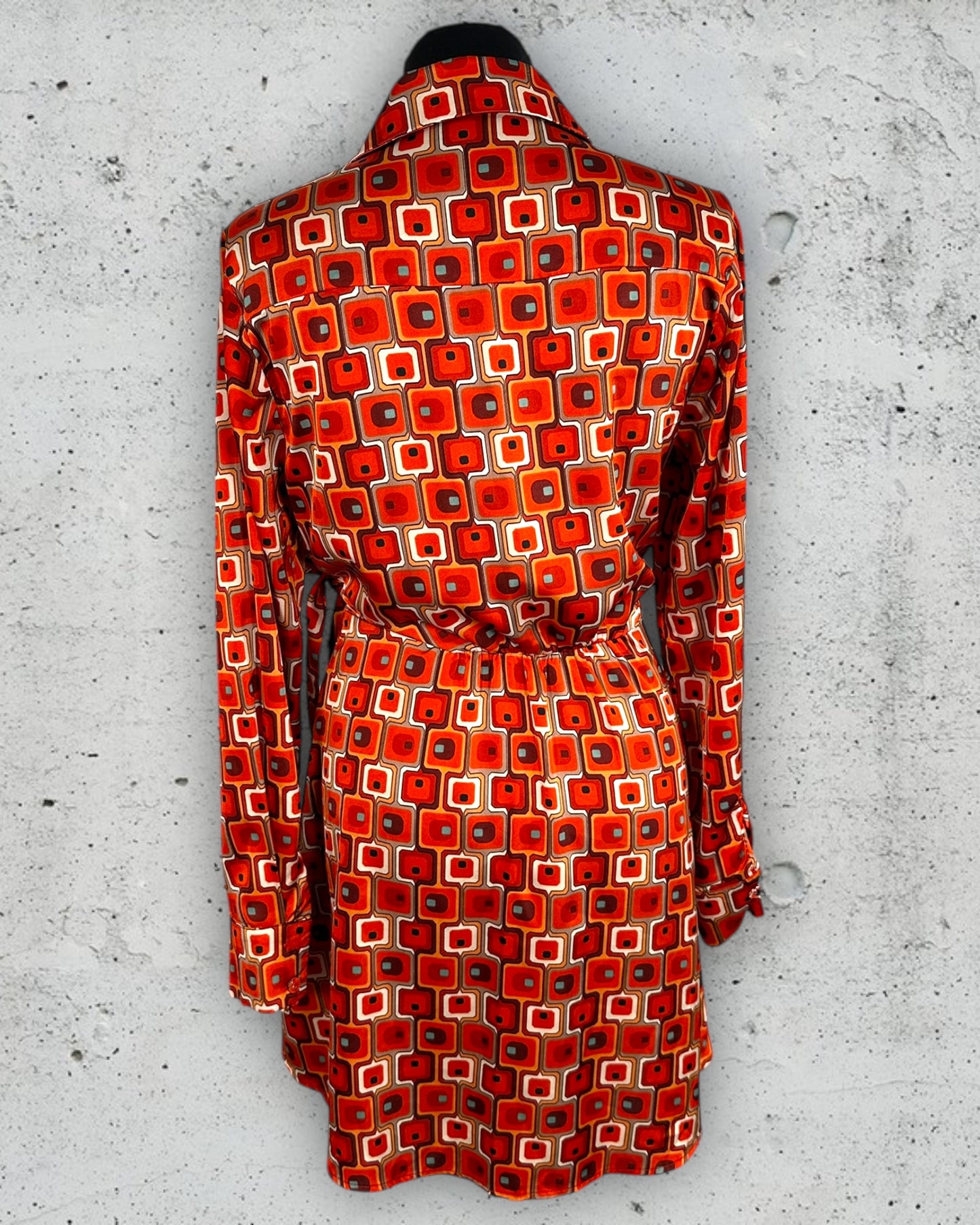 Robe Daphnea ( M / 38 / 10 )