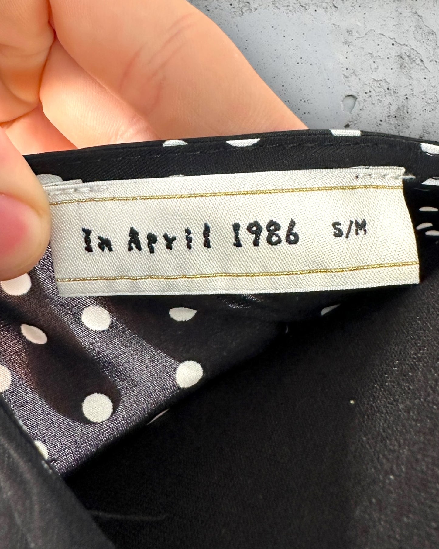 Robe In April 1986 ( S / 36 / 8 - M / 38 / 10 )