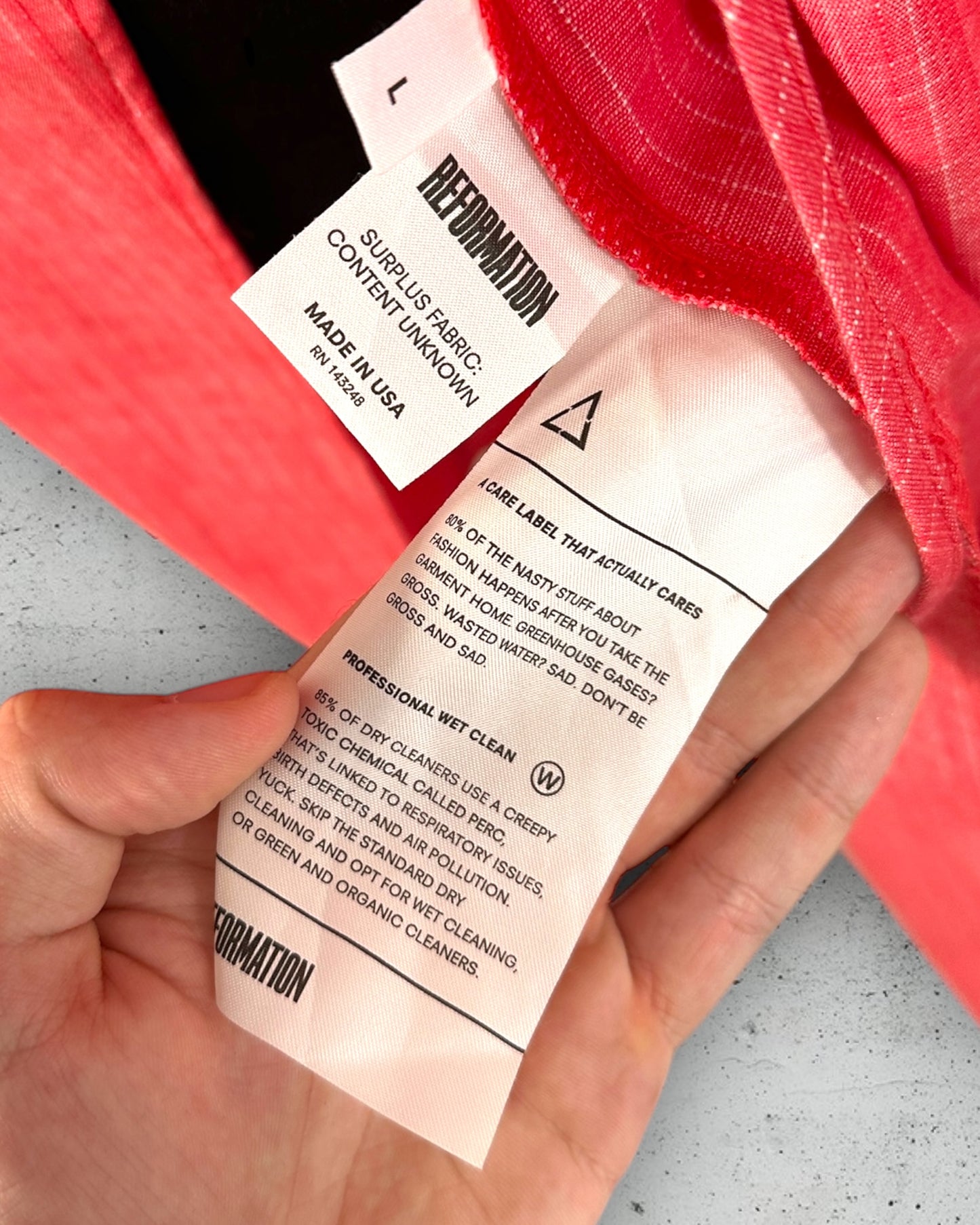 Robe Portefeuille Reformation ( L / 40 / 12 )