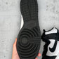 Nike Dunk High Panda (2021) ( US 10 / EU 44 )