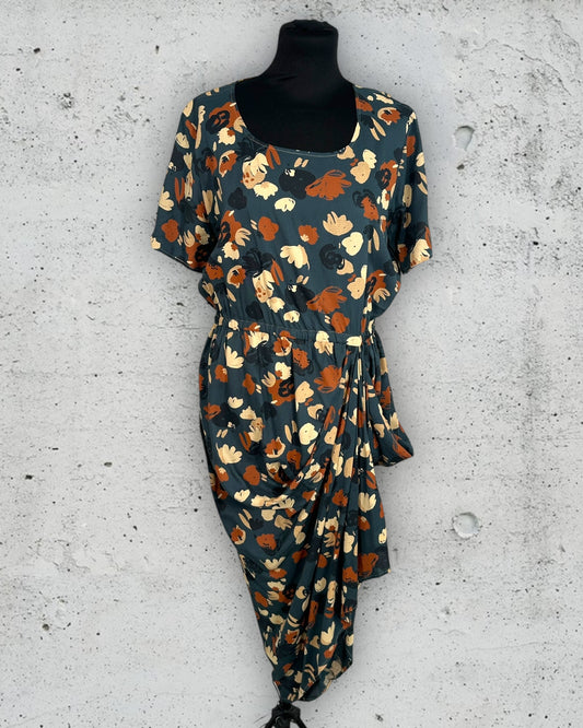 Robe V & The Independent Clothes (Taille Unique)