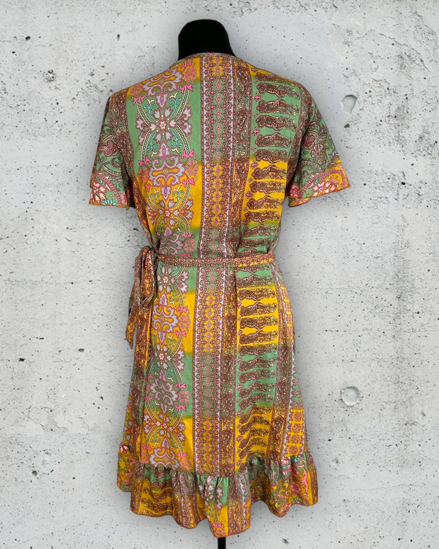 Robe Portefeuille Boutique Parisienne ( XL / 42 / 14 )