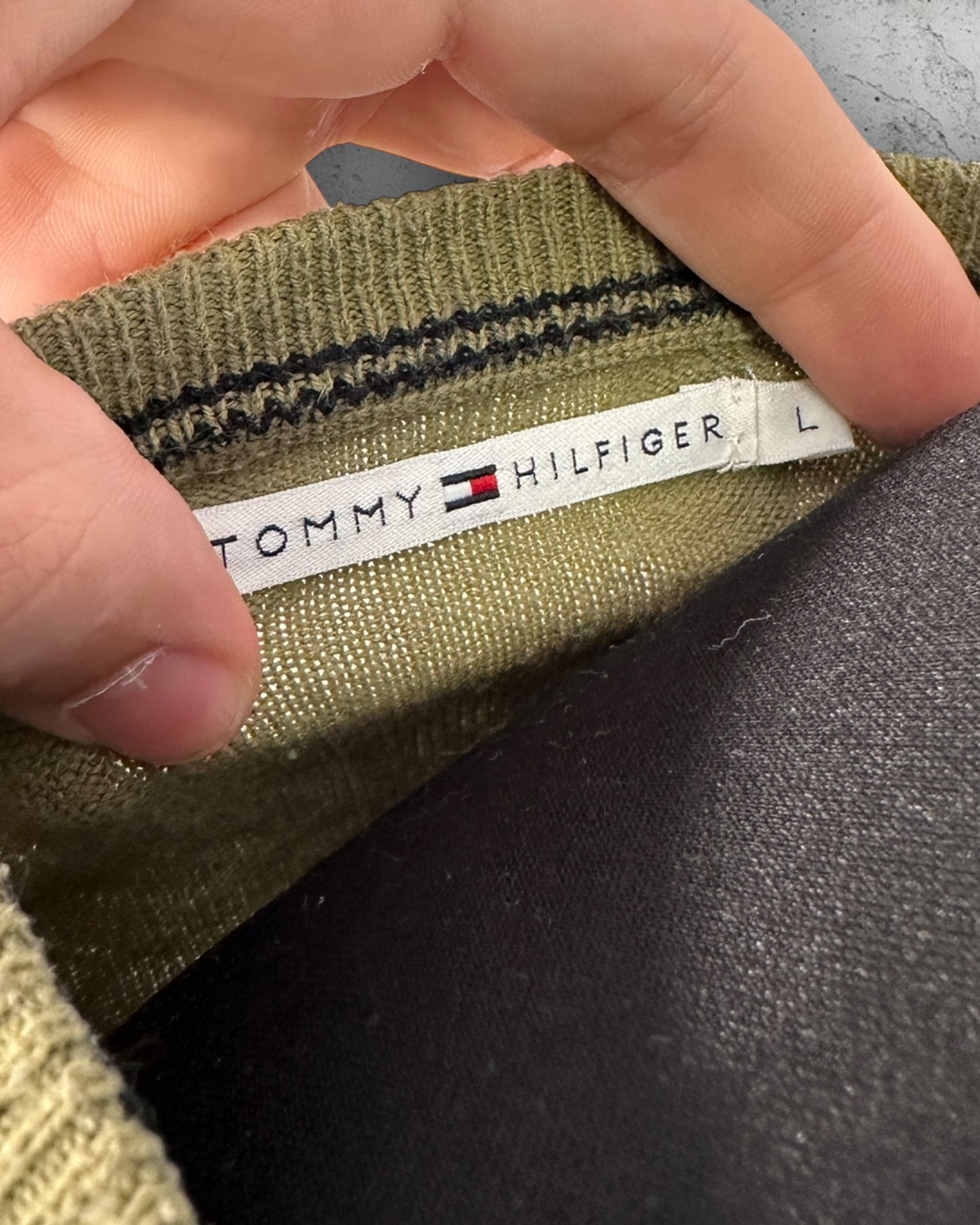 Pull col V Tommy Hilfiger ( L / 40 / 12 )